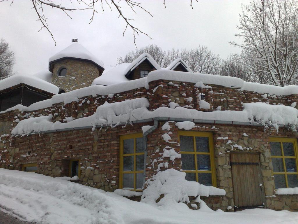 Hotel Podzamcze Tarnów Eksteriør billede