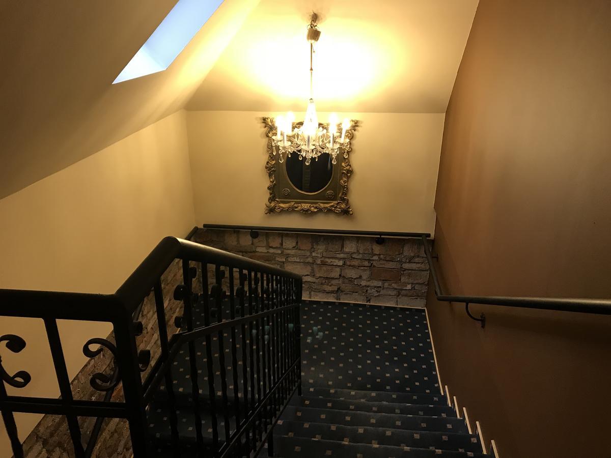 Hotel Podzamcze Tarnów Eksteriør billede